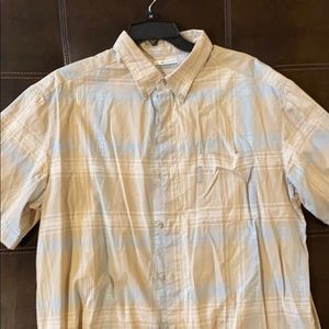 Columbia men’s short sleeve casual shirt